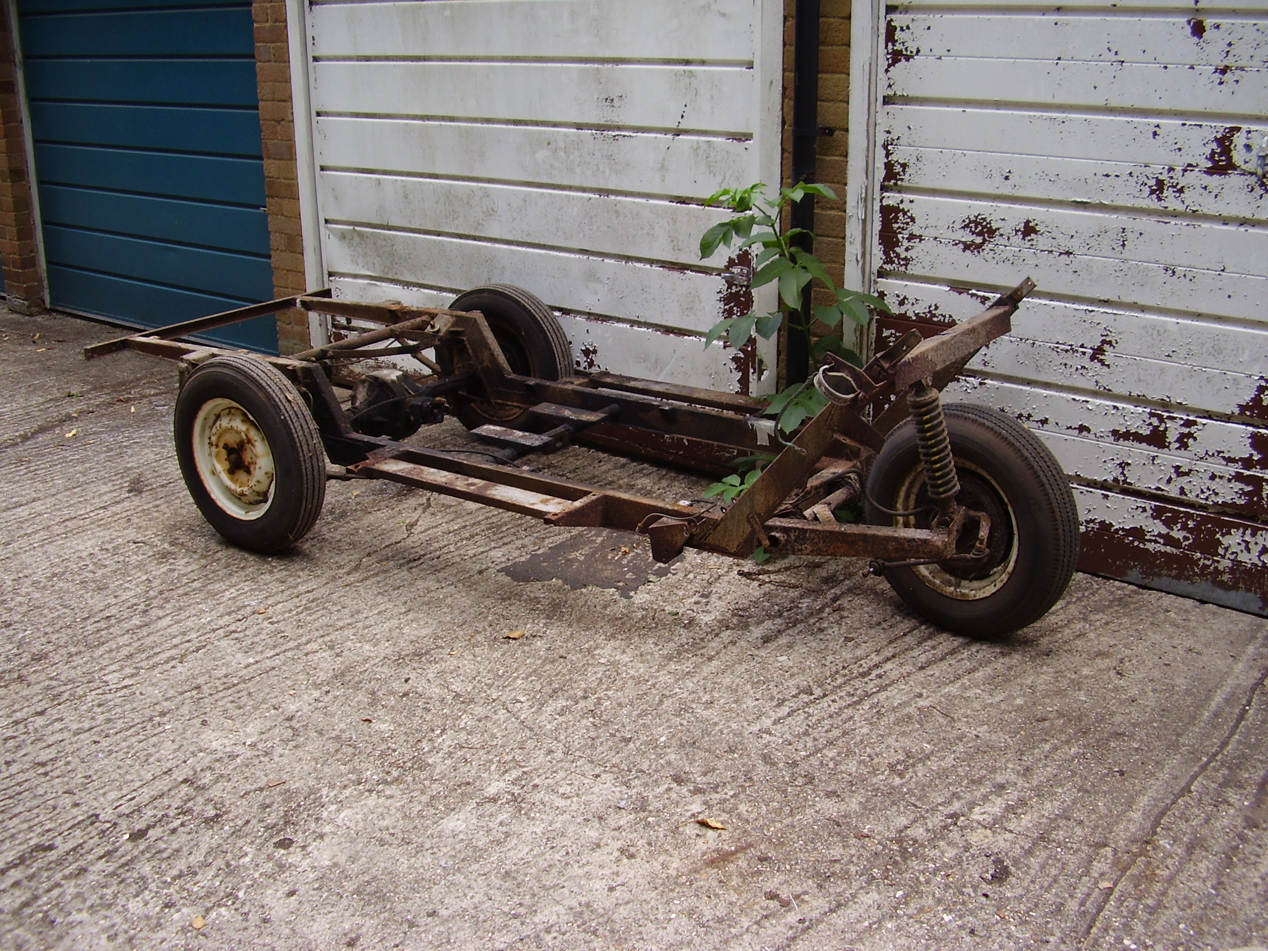 Regal Rolling Chassis 001.JPG