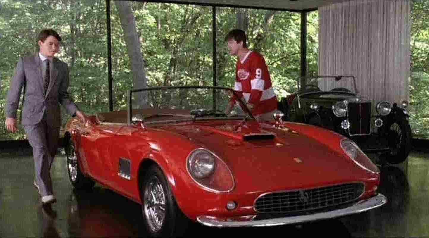 1958-Ferrari-250-Spyder-–-Ferris-Buellers-Day-Off1.jpg